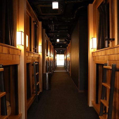 Cabin Inn Kyoto Sanjo Kawaramachi מראה חיצוני תמונה