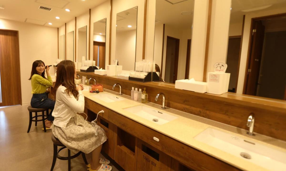 Cabin Inn Kyoto Sanjo Kawaramachi מראה חיצוני תמונה