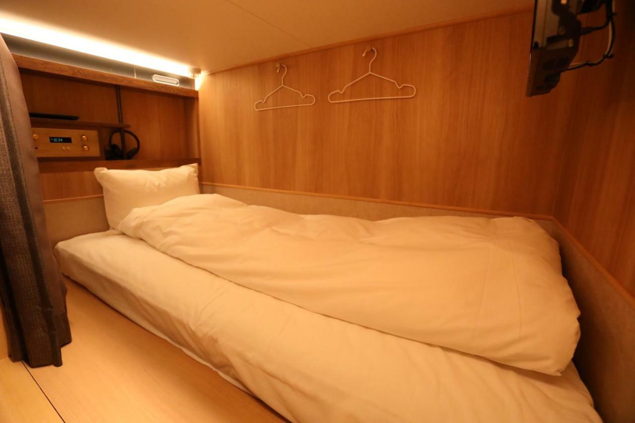 Cabin Inn Kyoto Sanjo Kawaramachi מראה חיצוני תמונה
