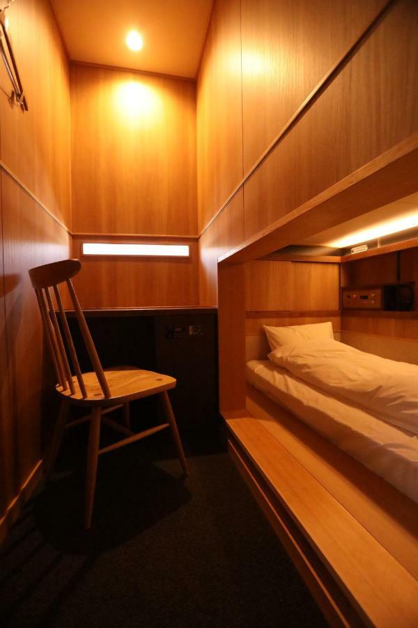 Cabin Inn Kyoto Sanjo Kawaramachi מראה חיצוני תמונה